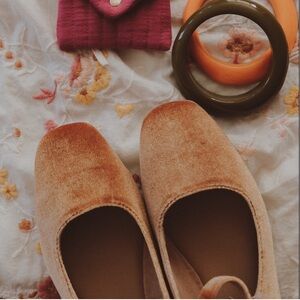 Universal Thread Amala Flats with Ankle Strap and Rounded Toe